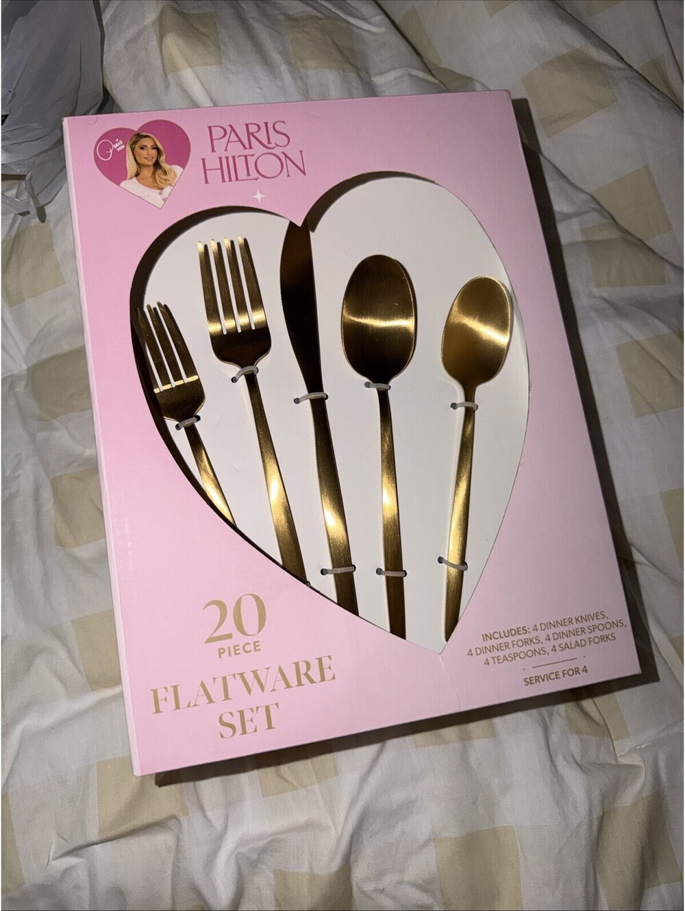Paris Hilton 16pc Flatware Set gold